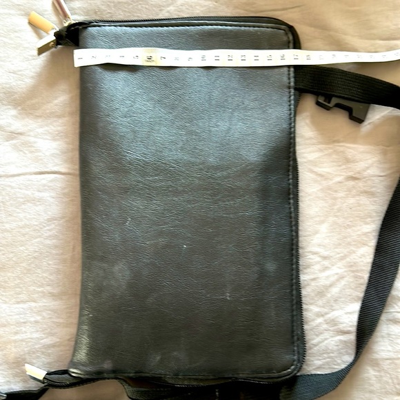 💕3/$20 Makeup Brush waist caddy - Picture 7 of 7